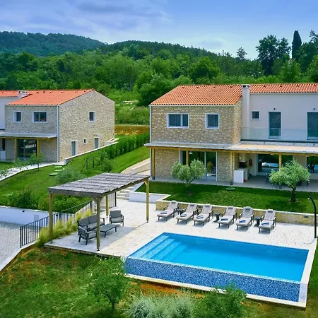 Sauvignon Villa *
